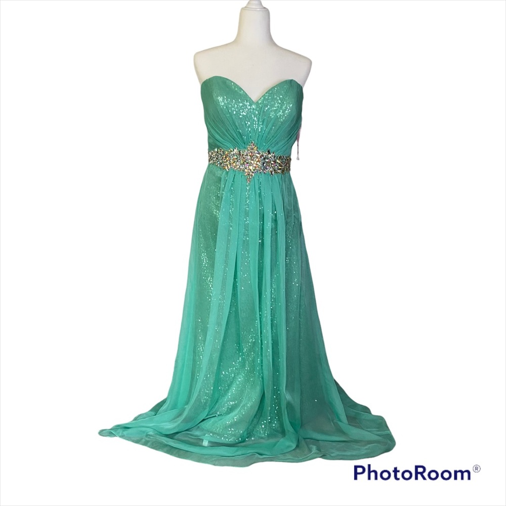 NWT Blush Prom Size 16 Mint Prom Dress Gown